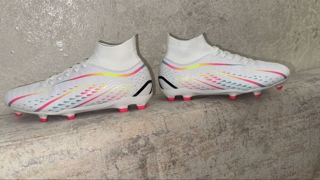 Butsilar əla veziyetde,geyinilmeyib.Trendyoldan