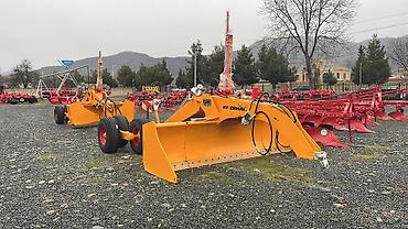 Türkiyənin çox keyfiyyətli AY-ERMAK firmasıdır. traktor qoşqulu torpaq - şəkil 2