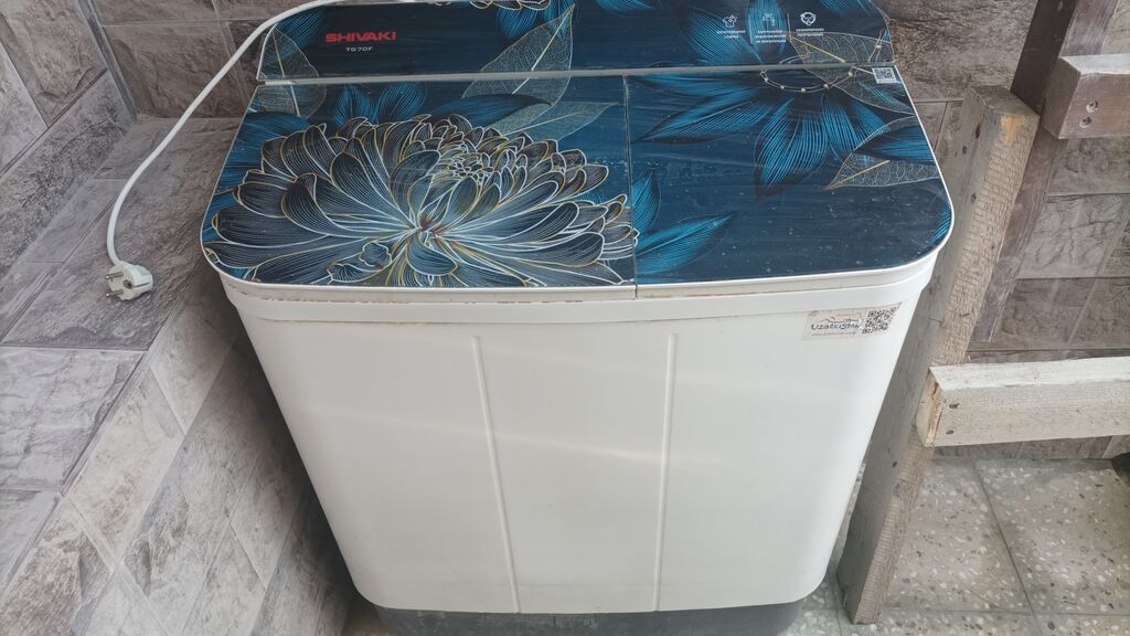 SHINAKI TG70F yarımavtomat paltaryuyan maşın - Üst qapaqda çiçək