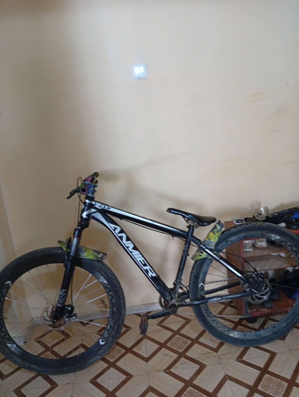 Velosiped satılır hassns pro 7 hamilton vnıs mor rol 780mn arxa m30