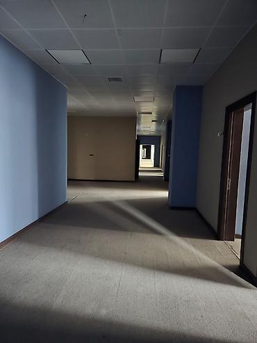 İCARƏYƏ VERİLİR!!! 28 MAY METROSU YAXINLIĞINDA 1600 KVM 16 MƏRTƏLİ - şəkil 4