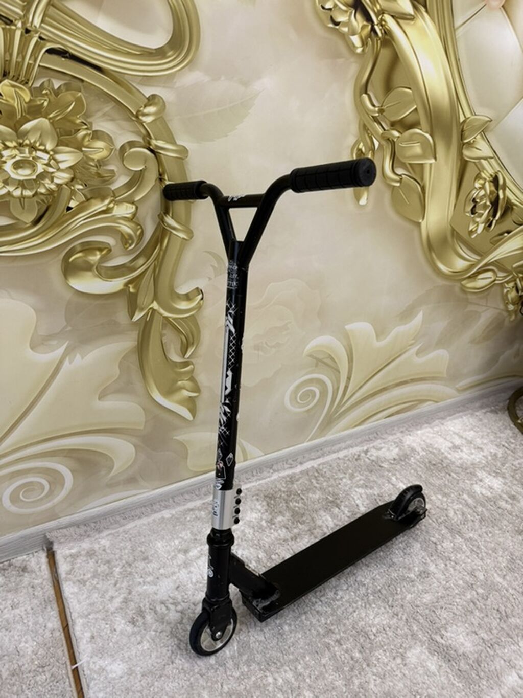 Uşaq üçün skuter - Rəng: tam qara - Gücləndirilmiş metal gövdə və