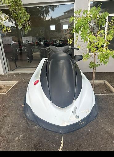 Hidroskutər (Jet Ski) - Rəng: Ağ/qara korpus, sarı-qaralı iki - şəkil 2