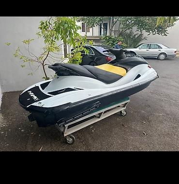 Hidroskutər (Jet Ski) - Rəng: Ağ/qara korpus, sarı-qaralı iki - şəkil 5