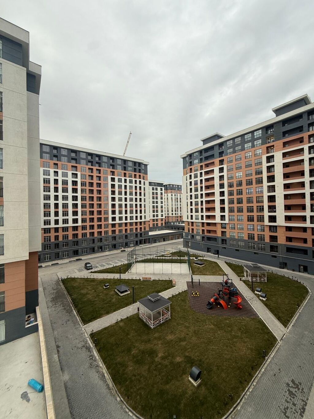 2 otaqlı, Yeni tikili, 74 kv. m