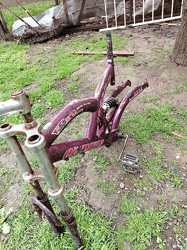 26 velosebet ramasi satılır. Heysey yaxşıdı sadəcə aabaqinda sınıq - şəkil 5