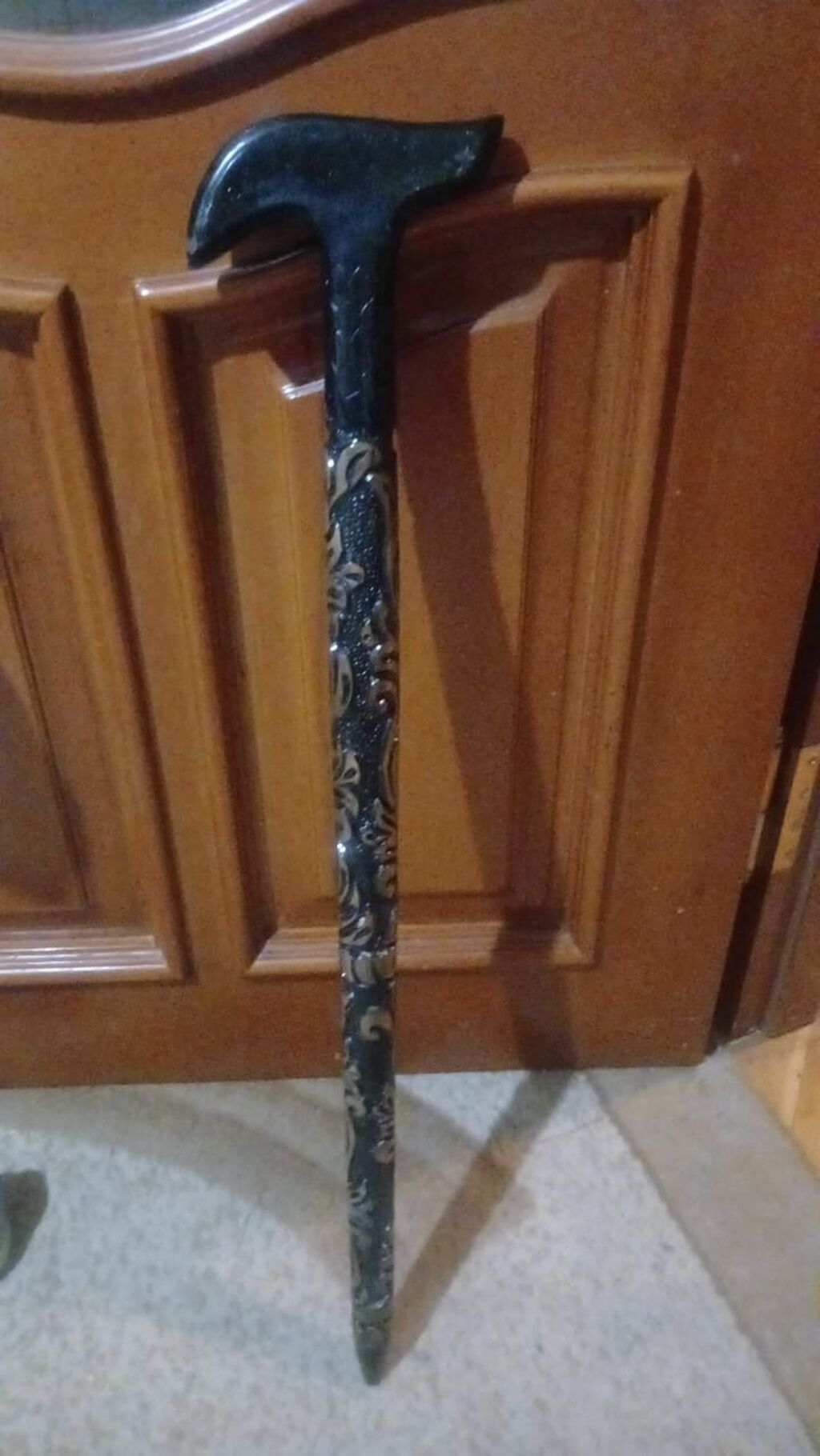 Əl işi dekorativ əsa - Material: bərk ağac - Rəng: qara tonlarda -