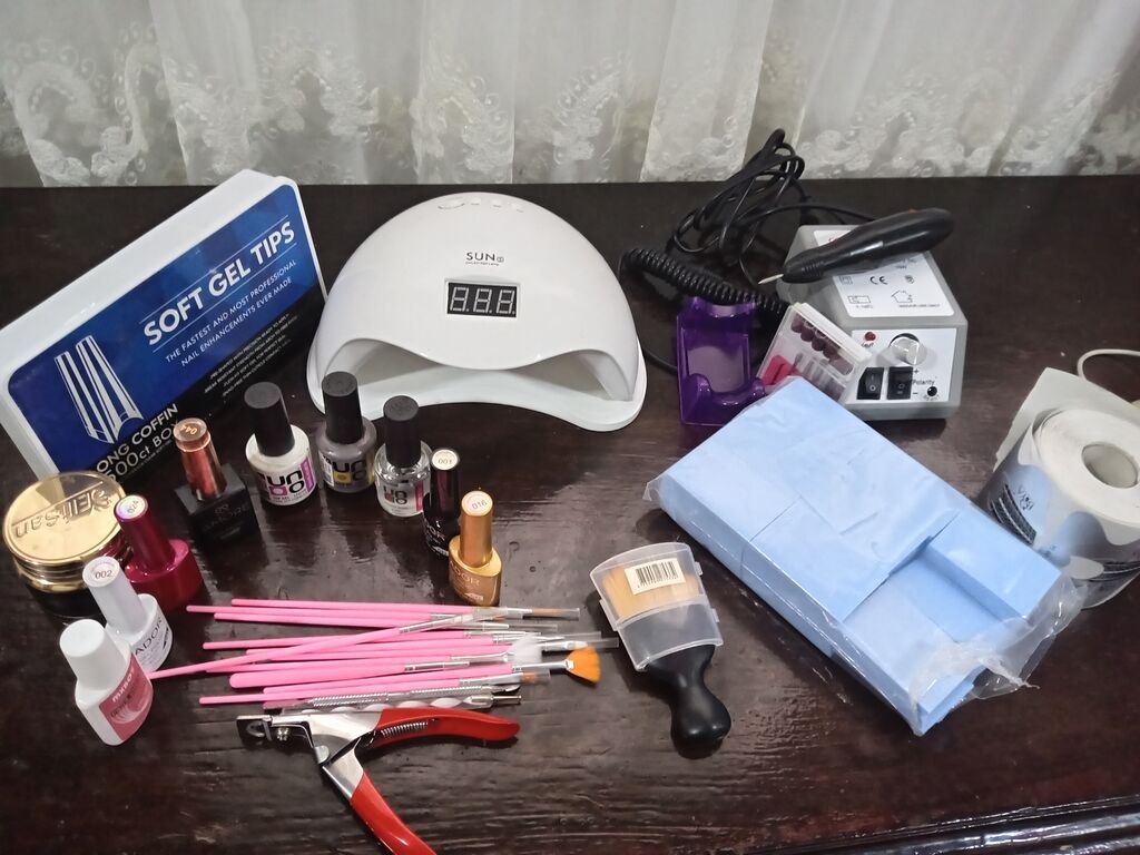 Kosmetik dəst, >10 məhsul, İşlənmiş, Ünvandan götürmə