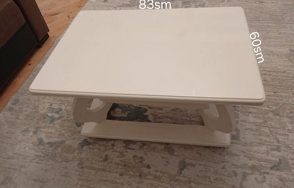 Jurnalni masa satılır. whatsapp aktifdi