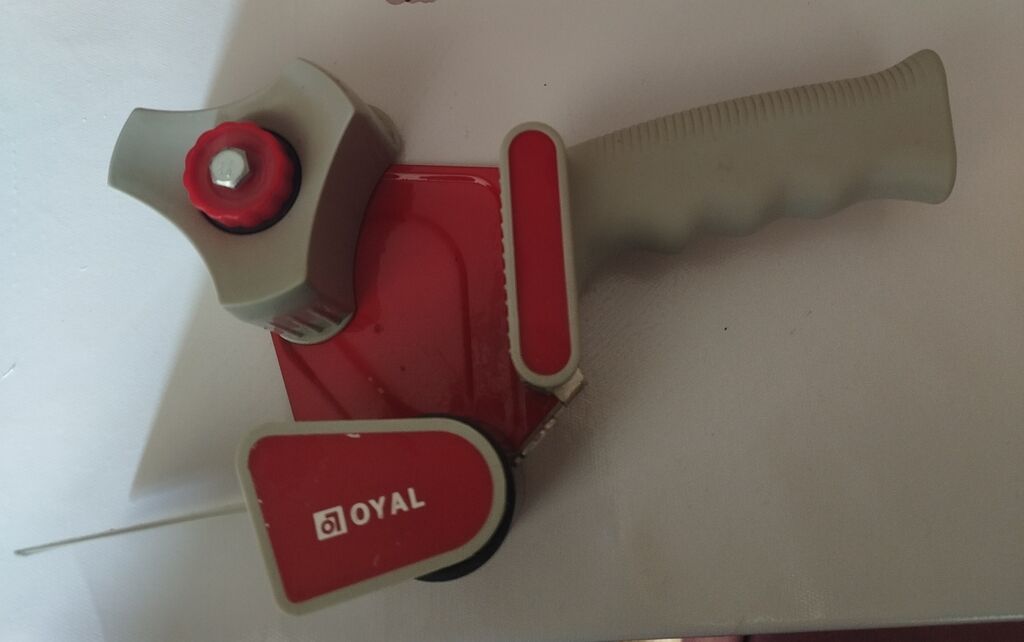 Paketləmə lenti üçün əl tətbiqedicisi – Oyal brendi - Karton