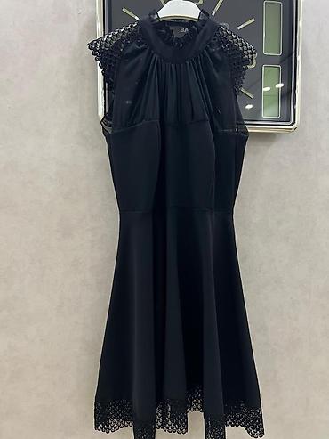 Cemi bir defe geyinilmis paltarlardi coxsu standart razmerlerdi kime - şəkil 2