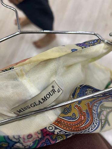 Cemi bir defe geyinilmis paltarlardi coxsu standart razmerlerdi kime - şəkil 4