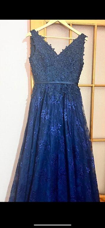 2 dəfə geyinilib .Alınıb 380 azn.Satıram 95 azn.Şəkildəndə göründüyü - şəkil 2