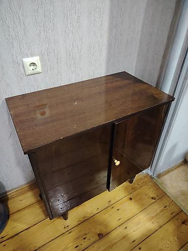 İçi polkalıdır. Uzunluğu-76sm, eni-42sm. Ünvan: Yeni Günəşli qəsəbəsi - şəkil 5