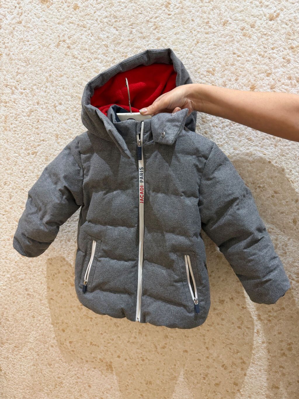 Jacadi Paris brendi Oghlan ucun kurtka 5-6yas 50azn