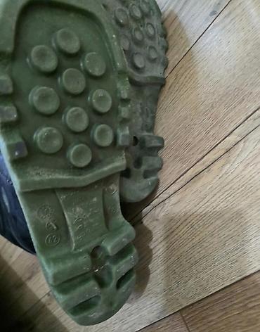 Su kecirmeyen ela botlar. Keçmişin potileridir. Lakin xalça - şəkil 4