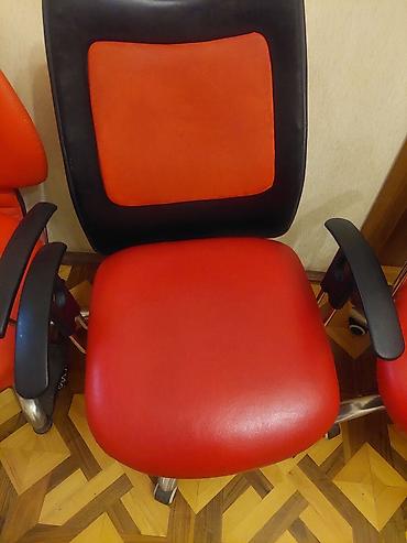 Erqonomik bərbər kresloları 4 ədəd - Oturacaq və bel hissəsi yumşaq - şəkil 3