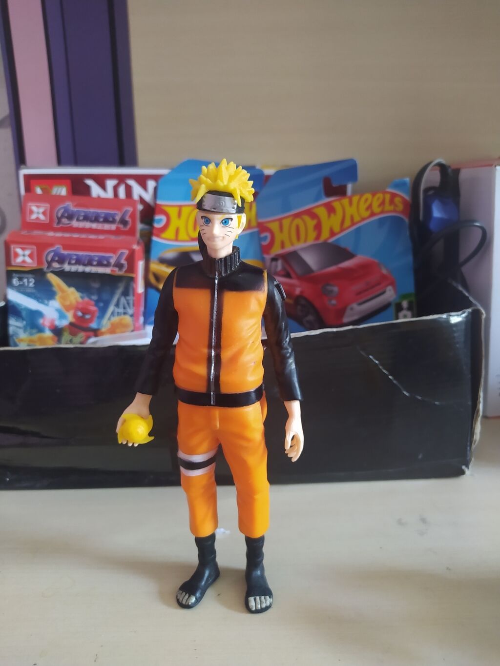 Uzumaki Naruto figür satilir isdeyen yazsin
