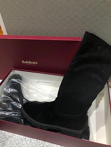 Baldinini Trend qadın çəkmələri - Rəng: qara - Material: zamşa (suet) - şəkil 3