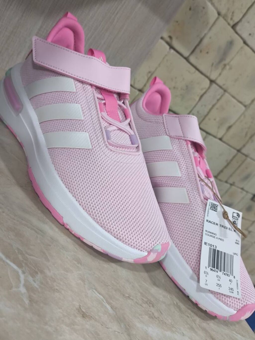 Adidas, Ölçü: 40, rəng - Çəhrayı, Yeni