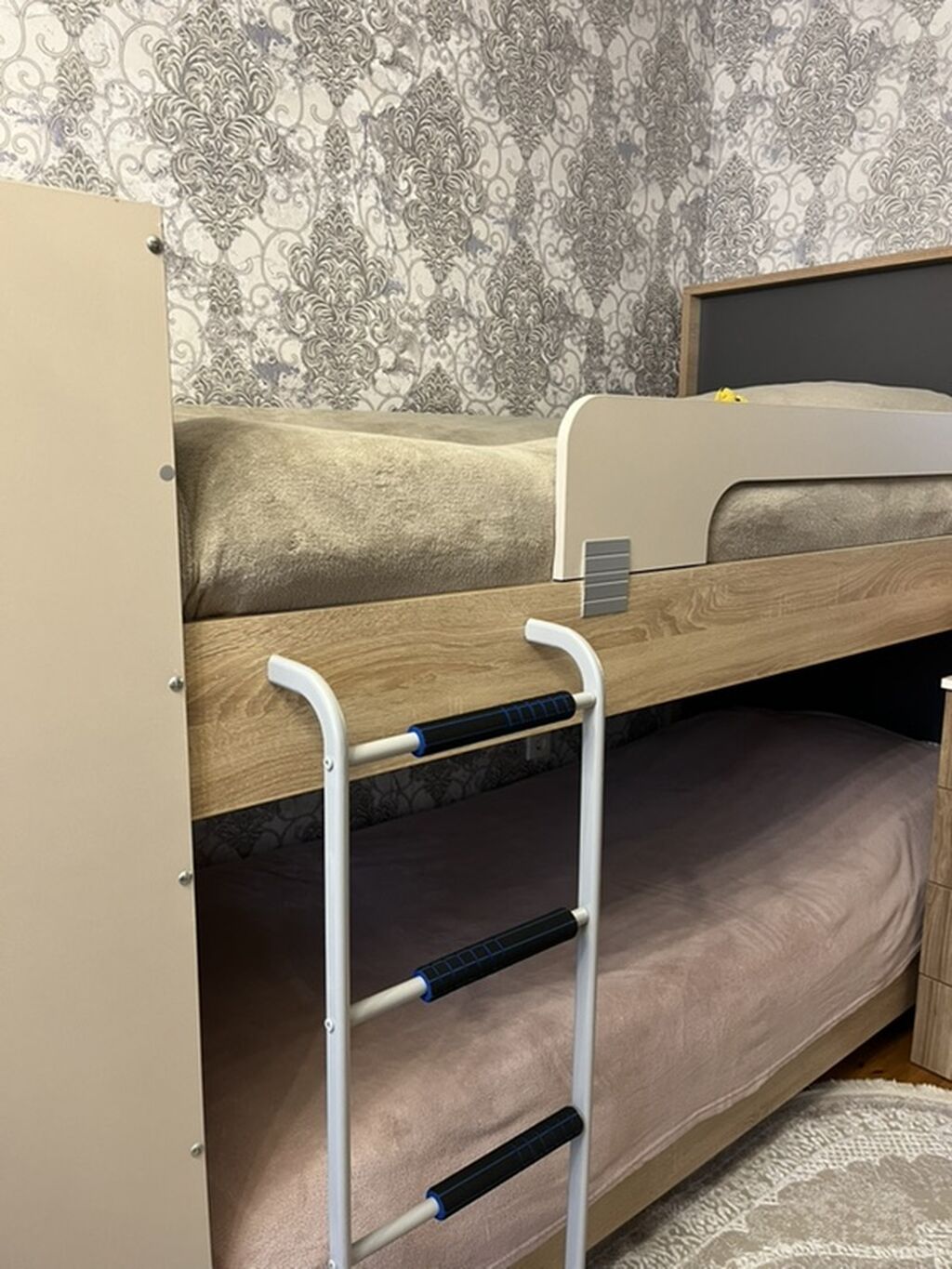 Oğlan və qız üçün, İşlənmiş, Çarpayı, Laminat