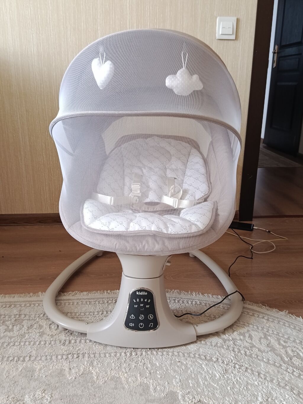 Salam yenidir 250 manata alınıb 170 manata satılır vaxt qurmaq olur