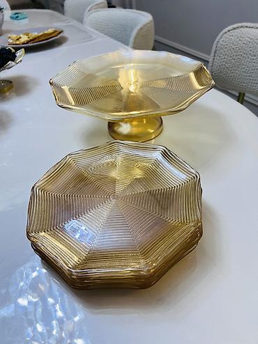 Satılır Təzədi Karopkadadı 50 azn tort qabı birdə 6 ədəd qabları - şəkil 2