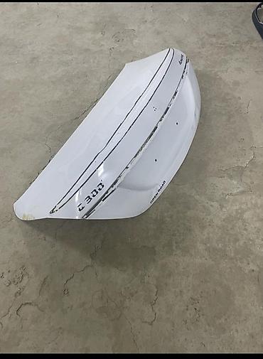 Mercedes-Benz w 205 arxa baqaj (sedan) - şəkil 2