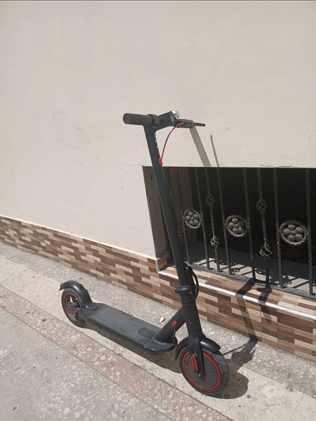 Salam hec bir problemi yoxdu tek arxa krel yoxdu oda 10manatdi istesez