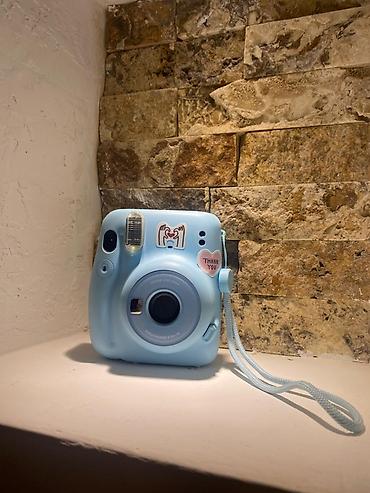 İnstax mini 11, satıram. Heç işlənməyib,necə alındısa elə də qaldı - şəkil 2