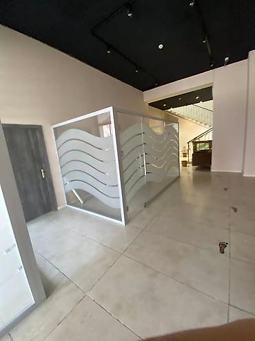 Xetaide yolun qiraqinda lexsus aftasalonunile eynj sirada Teciki - şəkil 3