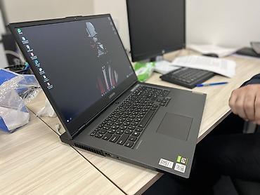 İşlənmiş Lenovo Legion, 17.3 ", Intel Core i7, 512 GB, Ünvandan götürmə - şəkil 3