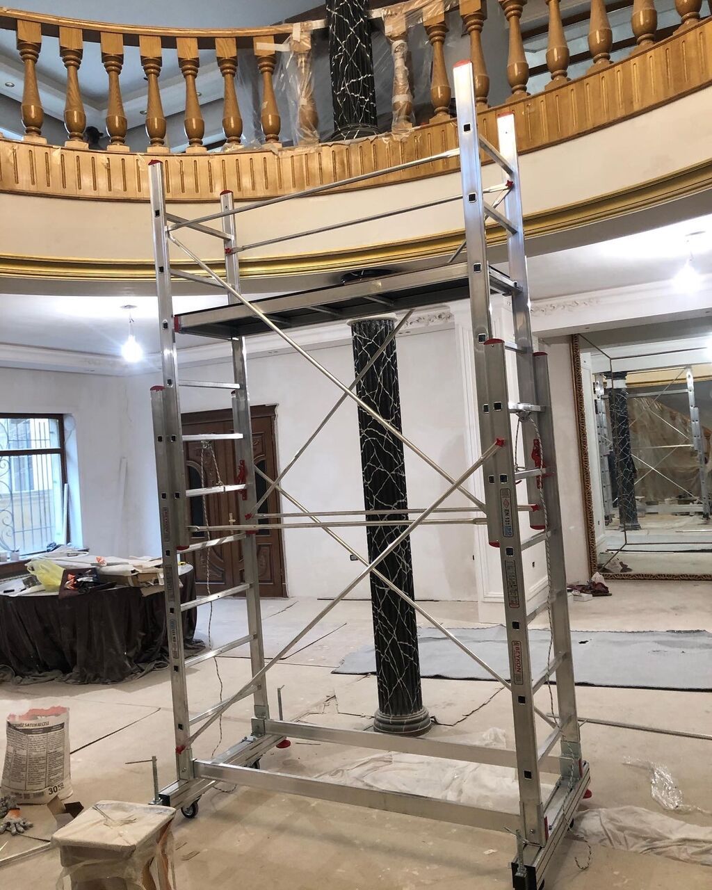 İskələ 2x2. 4mt Nərdivan, nerdivan, kazyol, lesa Yenidir keyfiyyətli