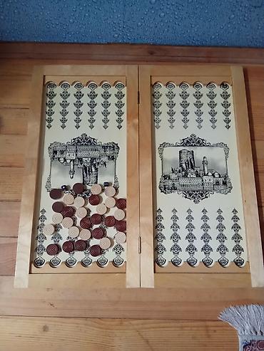 Bakı Qız Qalası temalı taxta tavla dəsti - Material: Massiv taxtadan - şəkil 2