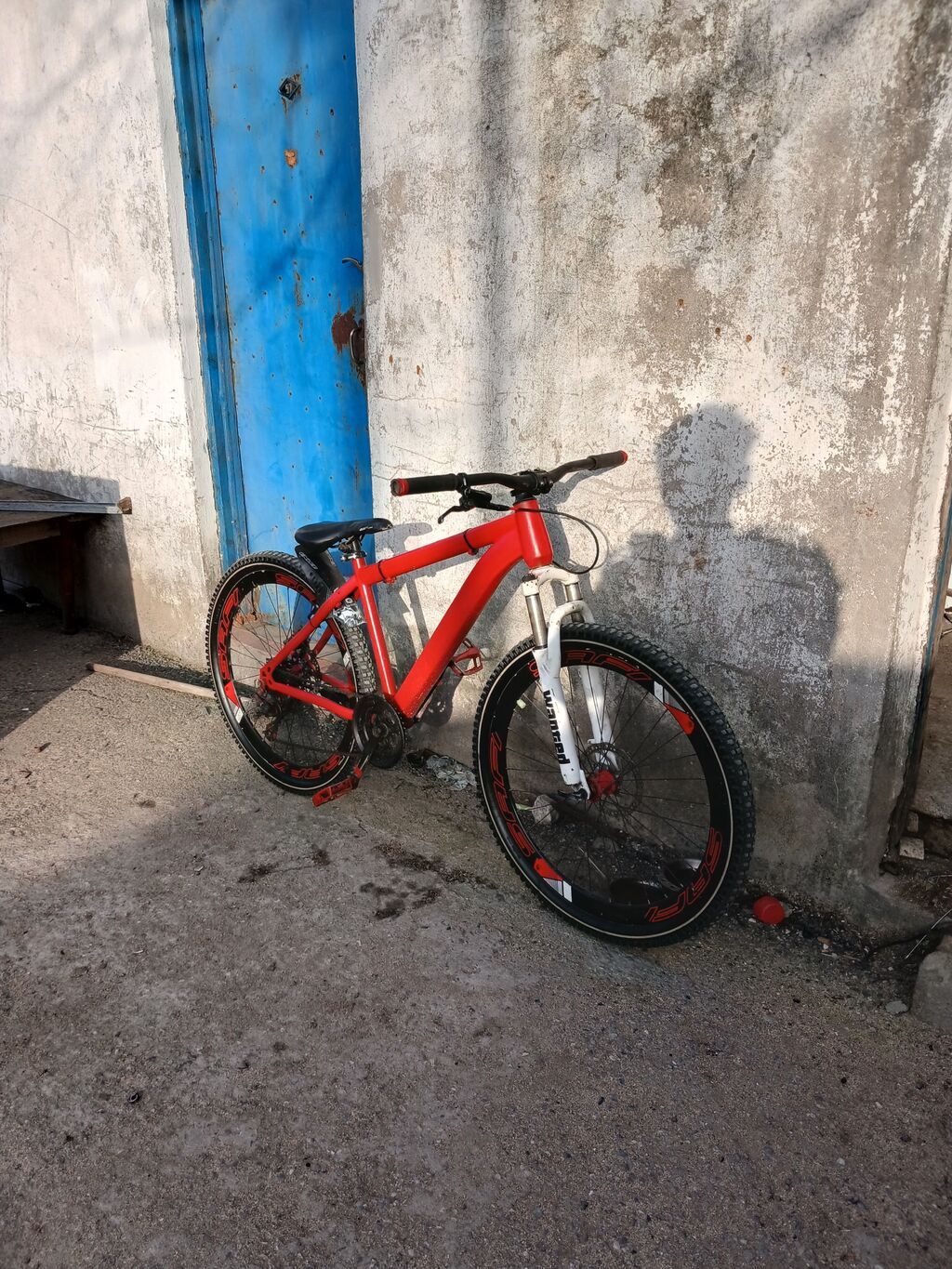 Salam tecili satilir tam idiyal vezyede hidravlik tormuz da var