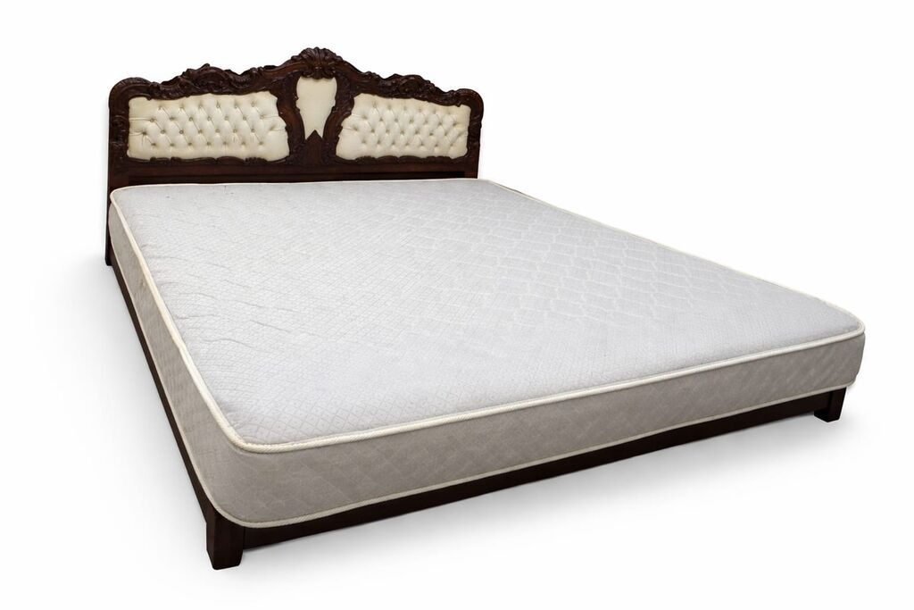 Klassik üslubda cüt nəfərlik çarpayı və döşək dəsti - Hündürlüyü 1,95