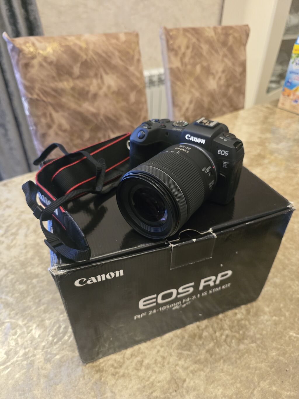 Canon EOS RP – Full Frame Mirrorless fotoaparat, RF 24-105mm f/4-7.1