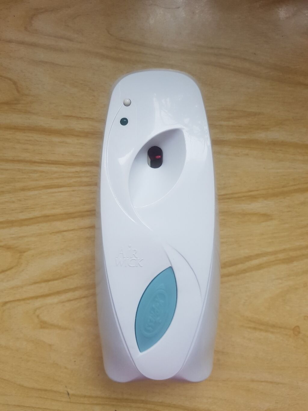 Air Wick Freshmatic avtomatik hava təravətləndirici cihazı. -