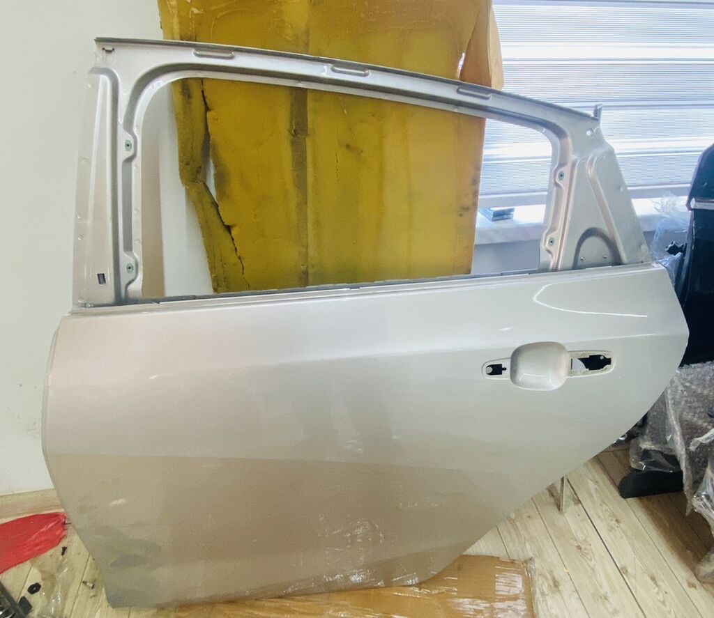 Sağ arxa, Chevrolet eqonex malibu aviyo curuz, ABŞ