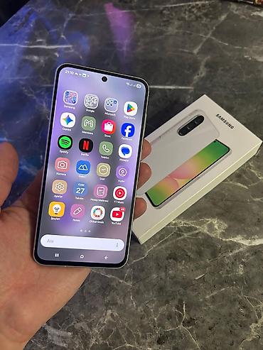 Samsung Galaxy A56 5G, 128 GB, rəng - Ağ, Barmaq izi - şəkil 3