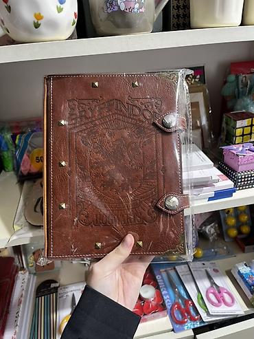 Harry Potter mövzulu dəftər – Gryffindor/Hogwarts dizaynı - Qapaq - şəkil 2