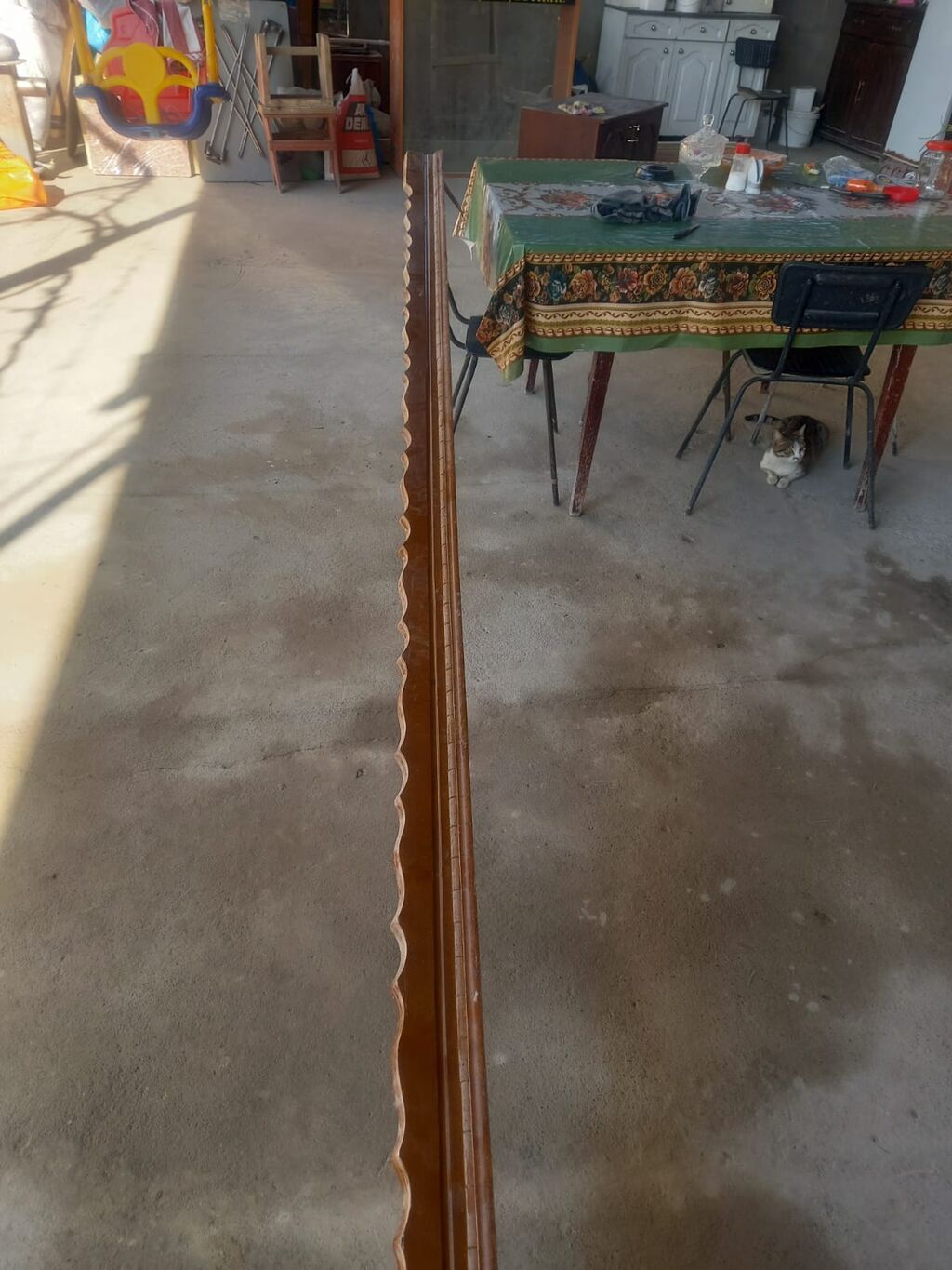 Taxta dekorativ plintus/haşiyə lentləri - Material: ağac - Rəng: tünd